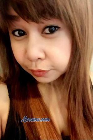 163819 - Patchareeya Age: 36 - Thailand