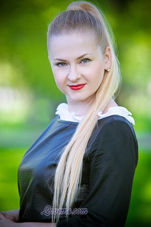 175241 - Viktoriya Age: 45 - Ukraine