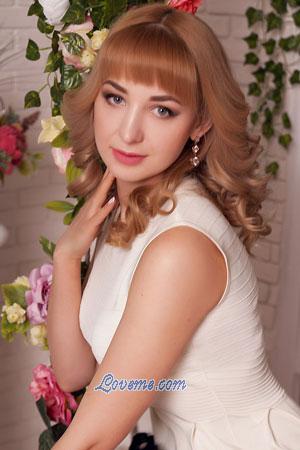 186208 - Elena Age: 34 - Ukraine