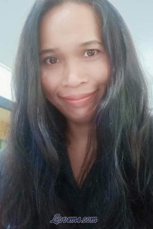 189588 - Phimphorn Age: 46 - Thailand