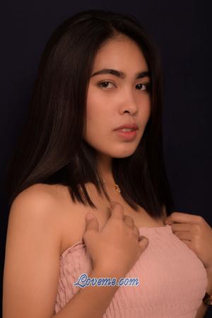 194648 - Anna Patrecia Age: 24 - Philippines