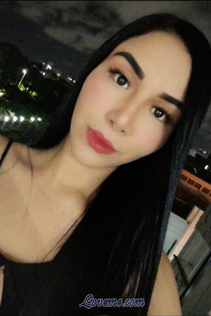 202299 - Daniella Age: 25 - Colombia