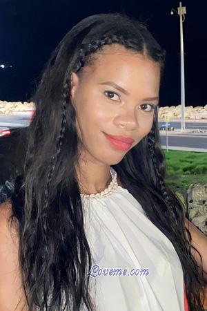211540 - Liliana Age: 28 - Colombia