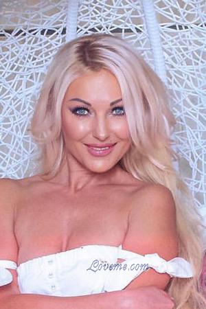 211760 - Svetlana Age: 45 - Ukraine