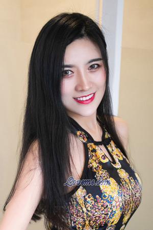 212350 - Kary Age: 34 - China