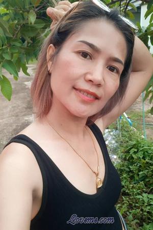 217367 - Kornkanok Age: 44 - Thailand