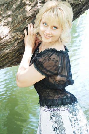 98726 - Elena Age: 41 - Ukraine