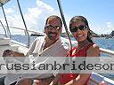 cartagena-women-boat-1104-31